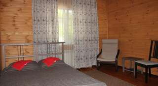Гостиница Guest House Sovetov 7 Кабардинка Двухместный номер с 1 кроватью и террасой-4